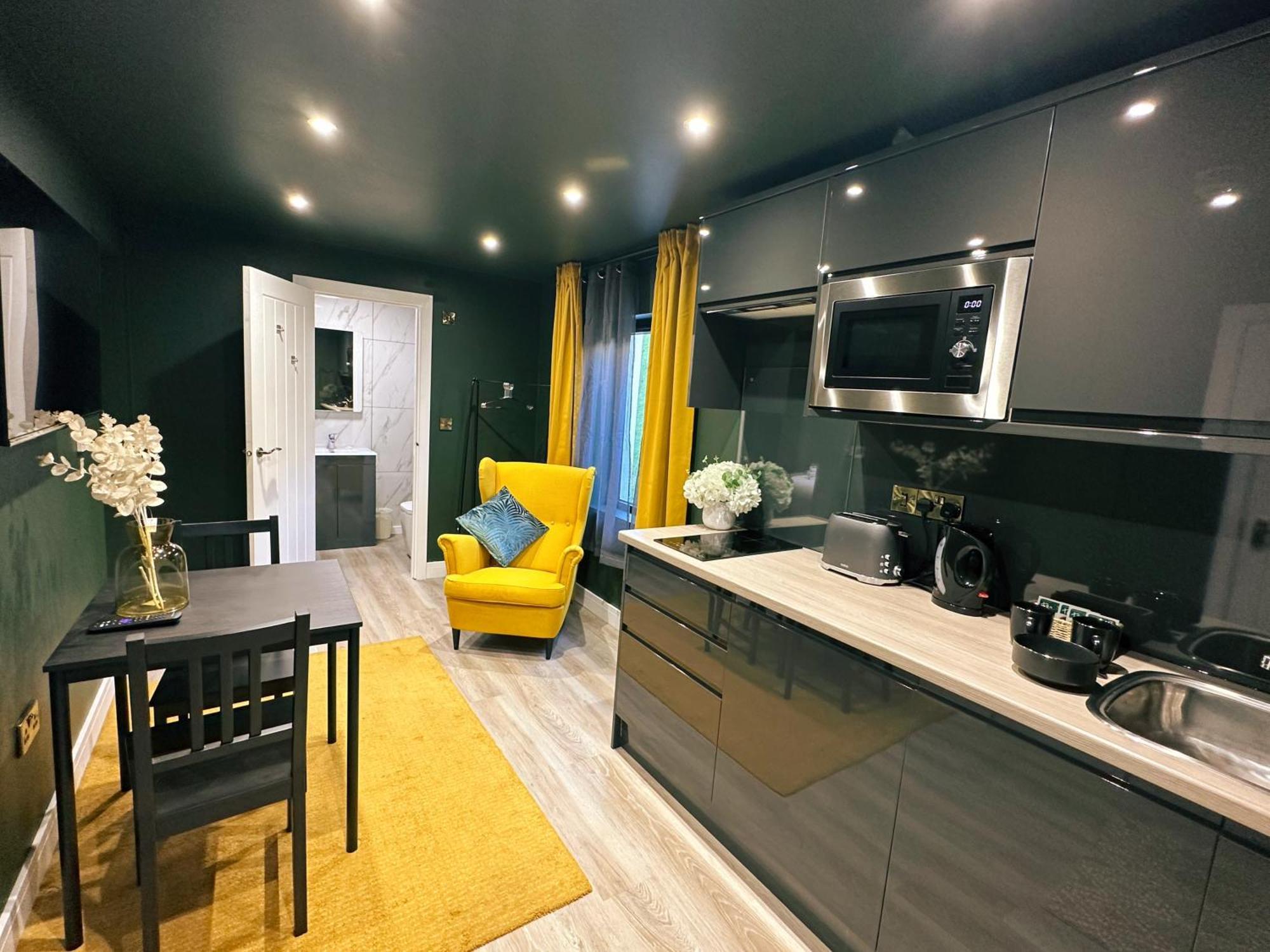 קובנטרי Sky City Apartments מראה חיצוני תמונה